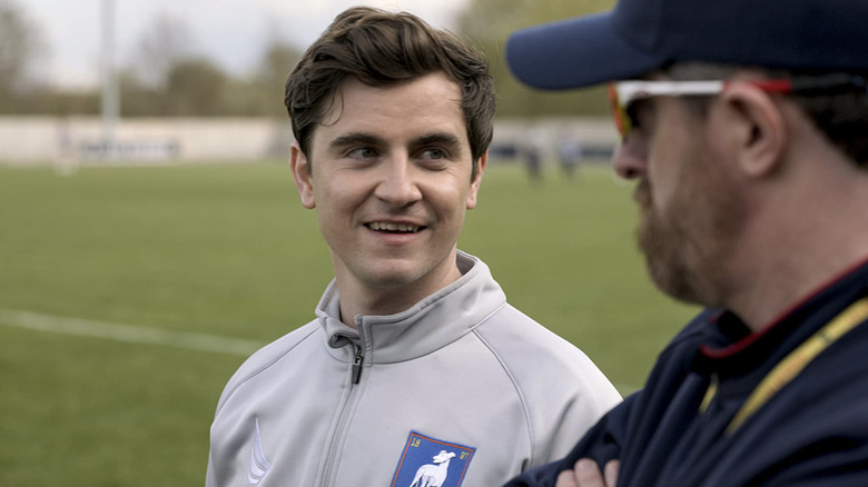 Colin talking to Beard on pitch