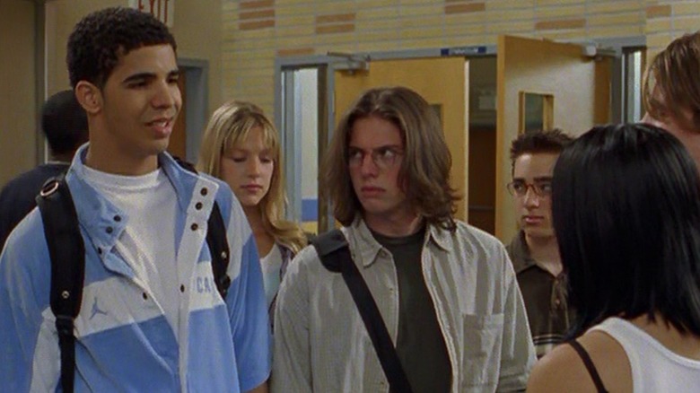 Jimmy Emma Rick and Toby in the hallway on Degrassi: The Next Generation
