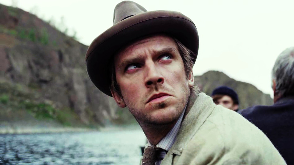 Dan Stevens as Thomas Richardson