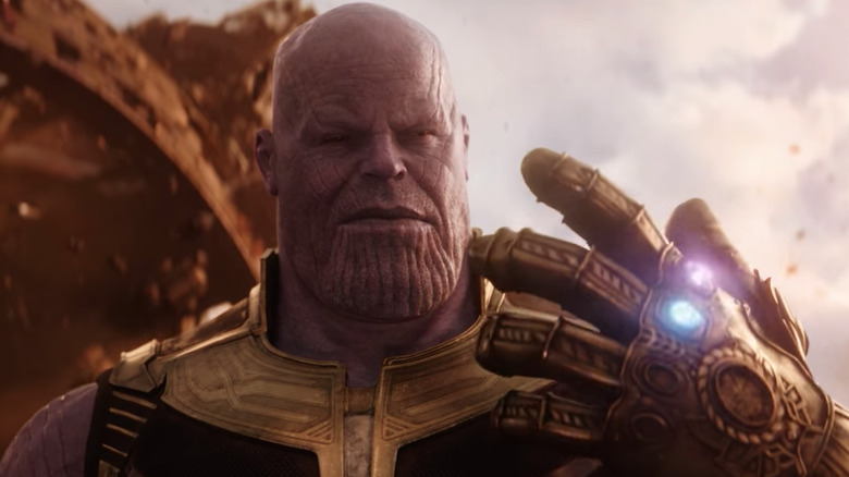 Thanos raising his glove
