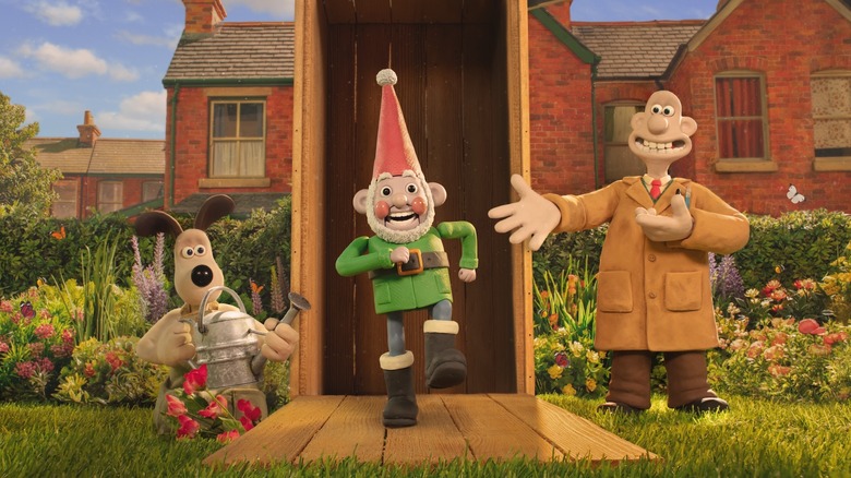 Gromit introducing Norbot to Gromit in Wallace & Gromit: Vengeance Most Fowl