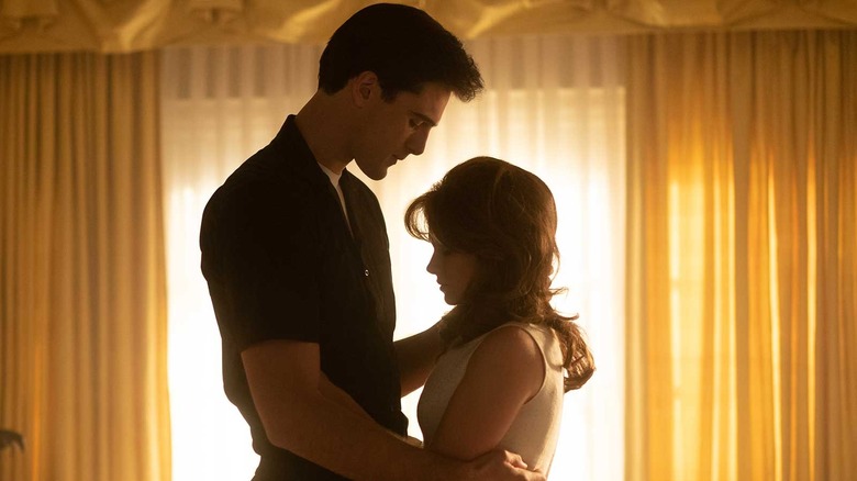 Jacob Elordi as Elvis Presley and Cailee Spaeny as Priscilla Presley in Priscilla (2023)