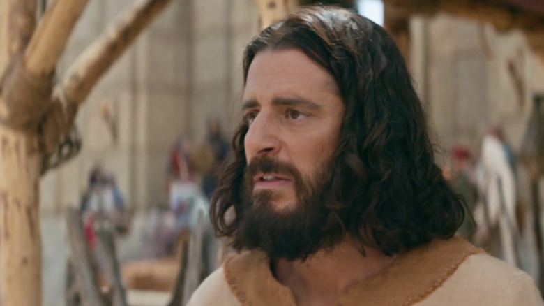 Jesus Christ talking to his disciples in "The Chosen: Last Supper -- Part 1" (2025)
