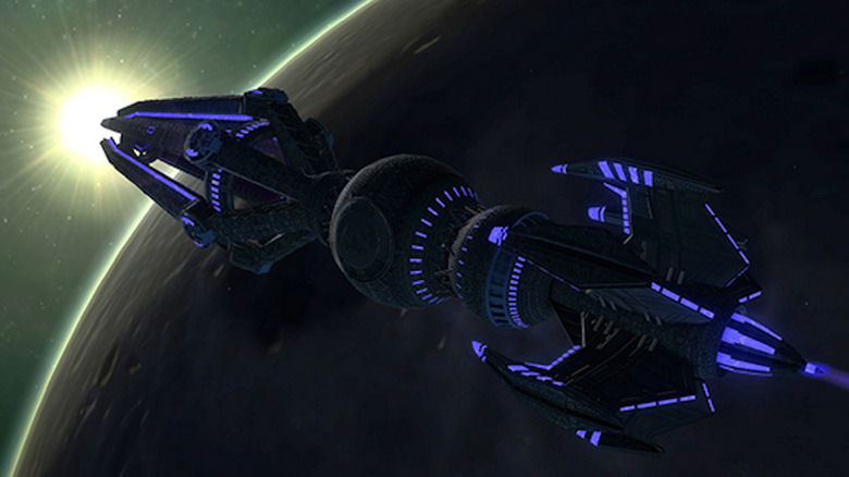 The Krenim timeship flies past a planet in Star Trek Online