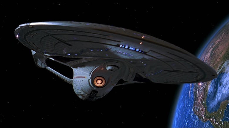 The Enteprise-E flies past a planet in "Star Trek: Insurrection" (1998)