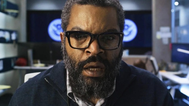 Will Radford looking agog in War of the Worlds (2025)
