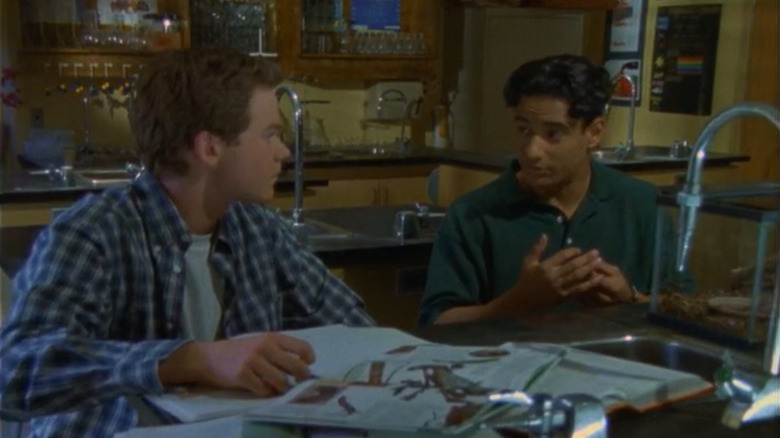 Jake and Marco in science class in Animorphs (1998 - 1999)