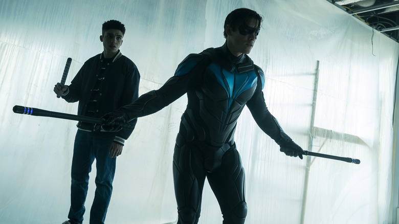 Nightwing defends Tim