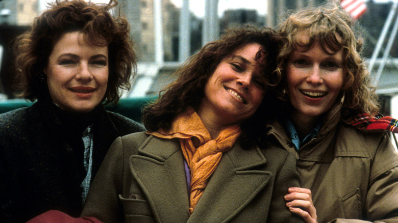 Holly, Lee, and Hannah hug in 'Hannah and Her Sisters' (1986)