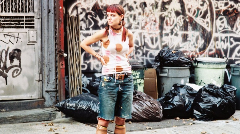 April Burns stands on a street corner in 'Pieces of April' (2003)
