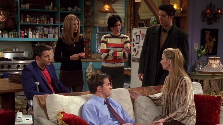 The Friends talk in Monica's apartment on "Friends" (1994-2004)