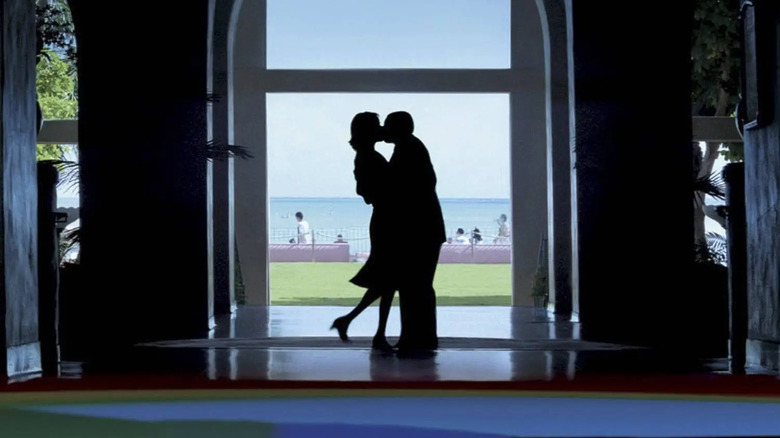 Barry Egan kisses Lena