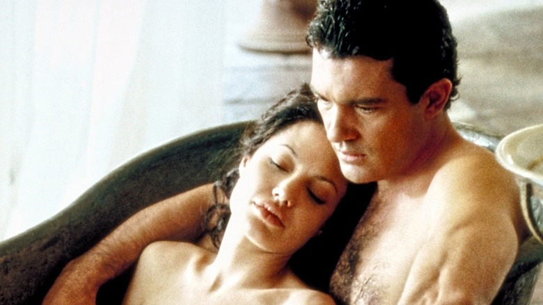 Angelina Jolie, Antonio Banderas naked in chair original sin