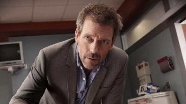 House leans in to a locked in patient on House MD (2004 - 2012)