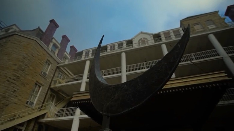 The exterior of the Crescent Hotel in "Ghost Adventures"