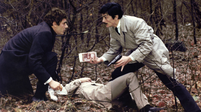 Corey and Jansen make an escape plan in 'Le Cercle Rouge' (1970)