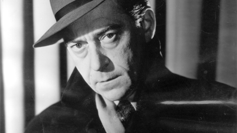 Tony stares menacingly in 'Rififi' (1955)