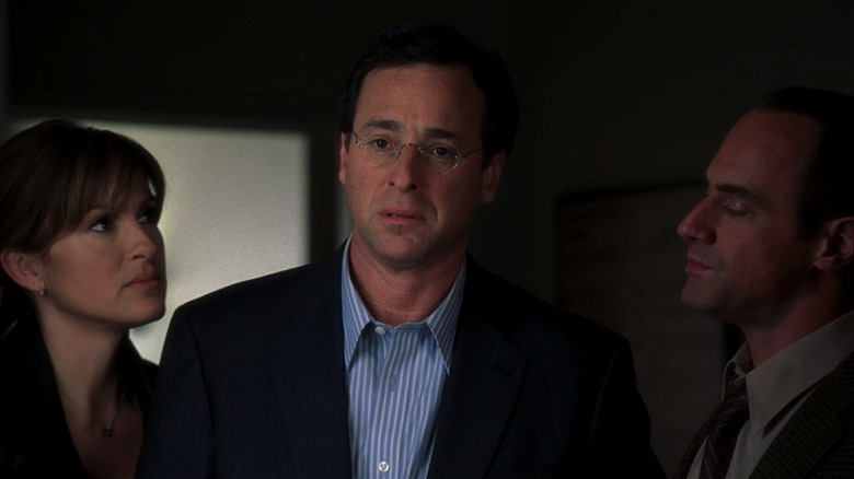Glenn looking shocked between Benson and Stabler on Special Victims Unit