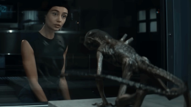 Wendy communicating with an adolescent Xenomorph in "Alien: Earth"