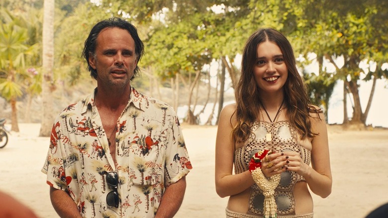 Rick Hatchett and Chelsea arrive at the resort in "The White Lotus" Season 3