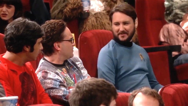 Wil Wheaton enters in Spock gear in "The Big Bang Theory"