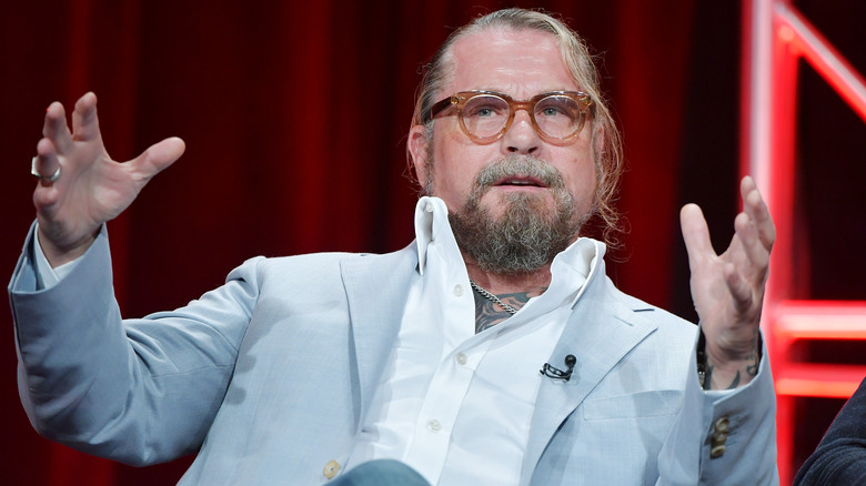 Kurt Sutter speaking at event