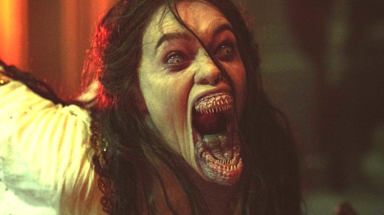Bruxa screaming teeth