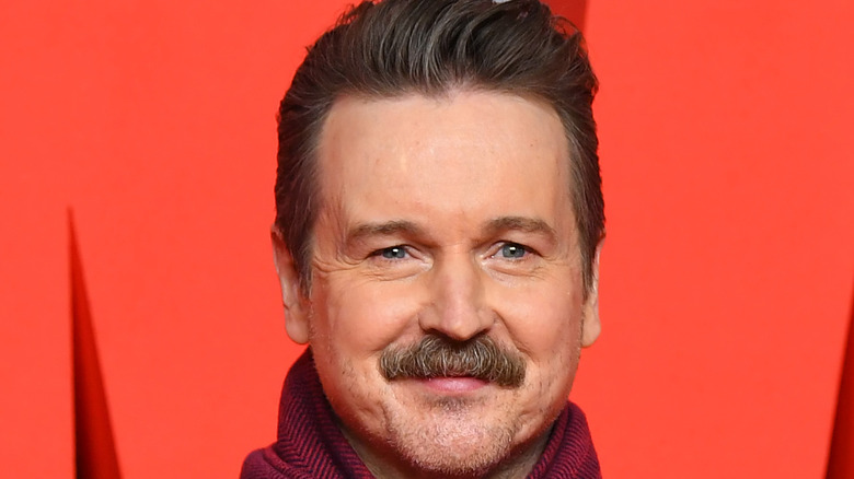 Matt Reeves posing