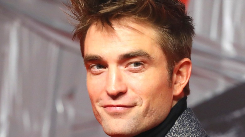 Robert Pattinson spikey hair