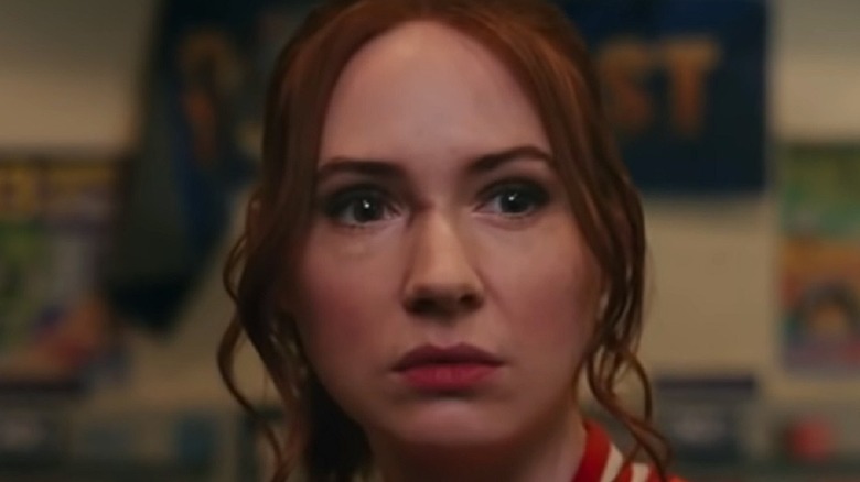 karen gillan looking in the camera