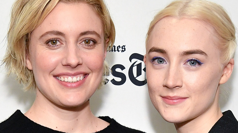 Saoirse Ronan and Greta Gerwig smiling