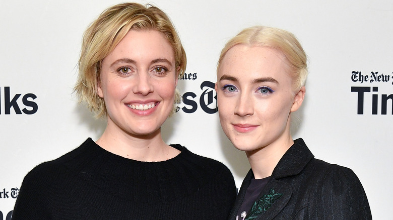 Saoirse Ronan and Greta Gerwig smiling