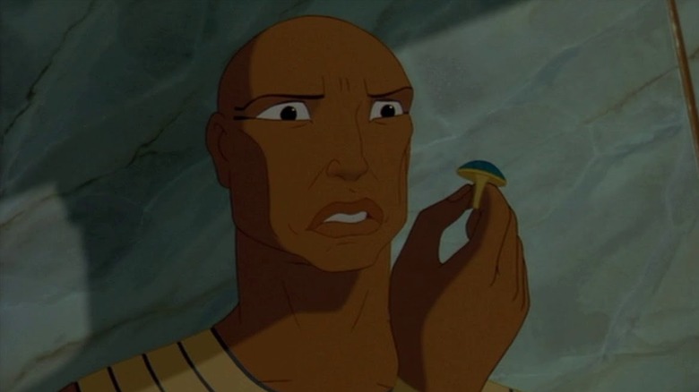 Rameses II holding up a ring