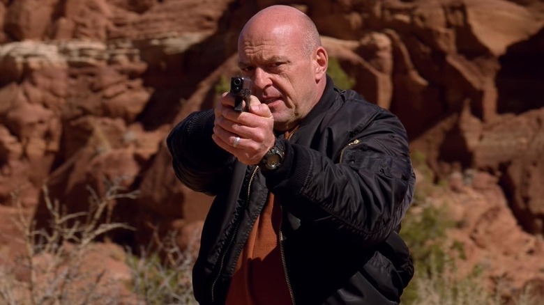 Hank Schrader aims