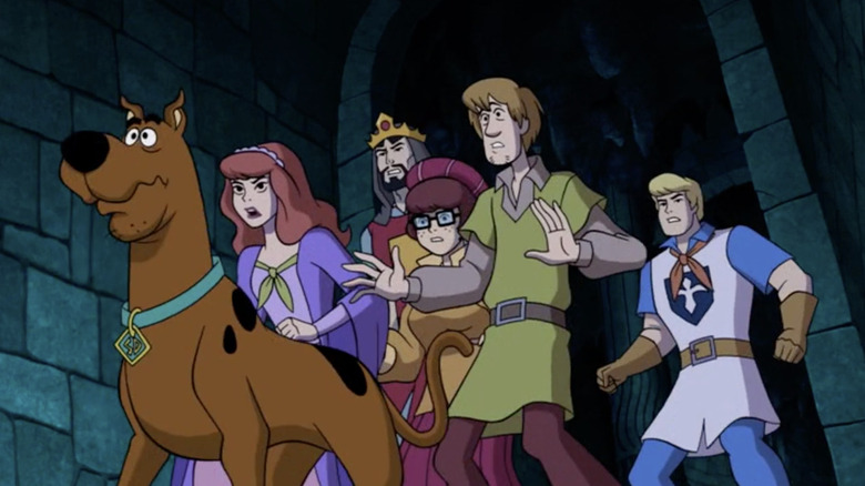 Scooby-Doo gang in the sword and the scoob