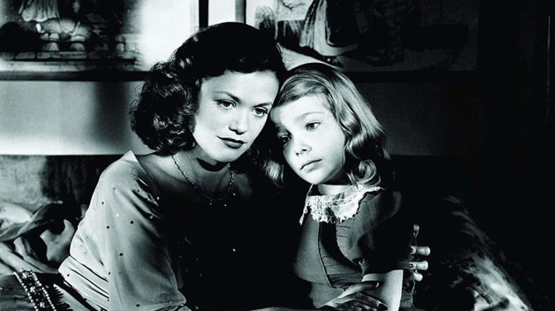 Alice and Amy Reed embrace