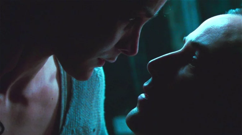 The Matrix: Best Neo & Trinity Moments 5 The Matrix: Trinity kisses Neo and admits her feelings