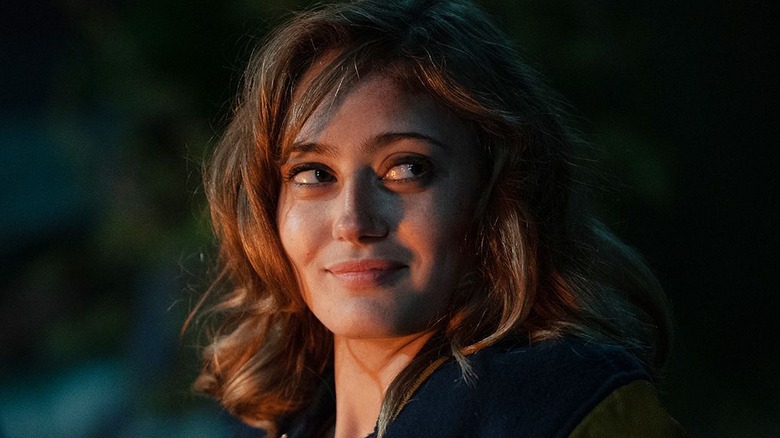 Jackie smiles in Yellowjackets