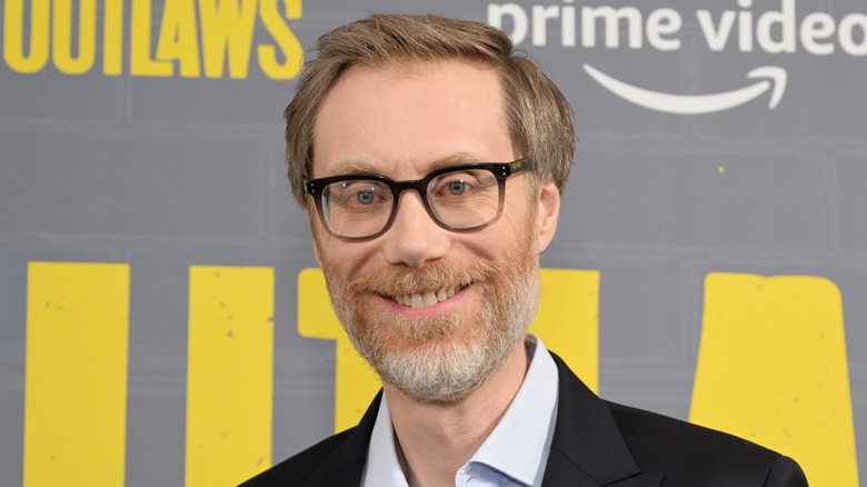 Stephen Merchant at event smiling