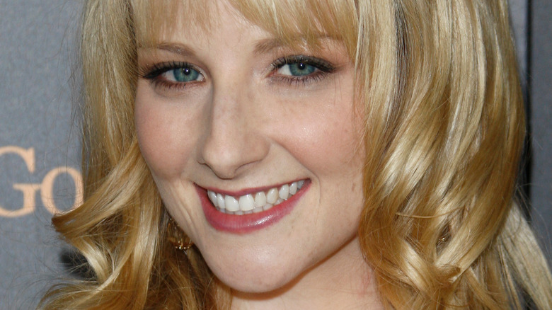 Melissa Rauch smiling