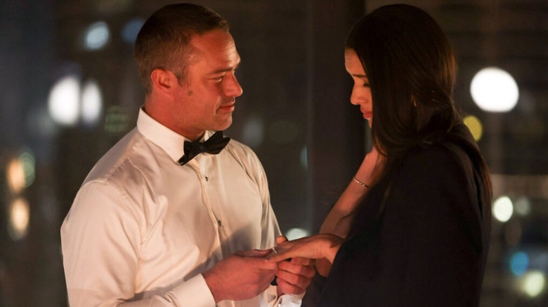 Stella and Severide get engaged 