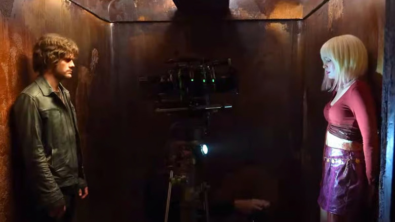 James and Mary talk in "Return to Silent Hill"