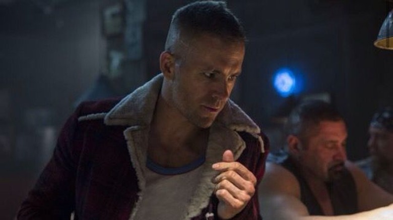 Wade Wilson in a bar