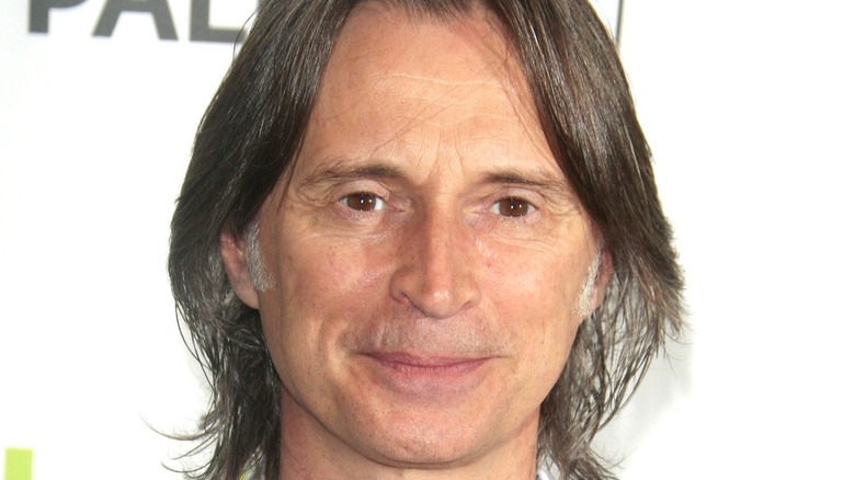 Robert Carlyle smiling