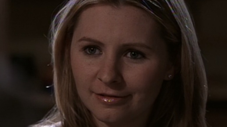 Beverley Mitchell talking in 7th Heaven