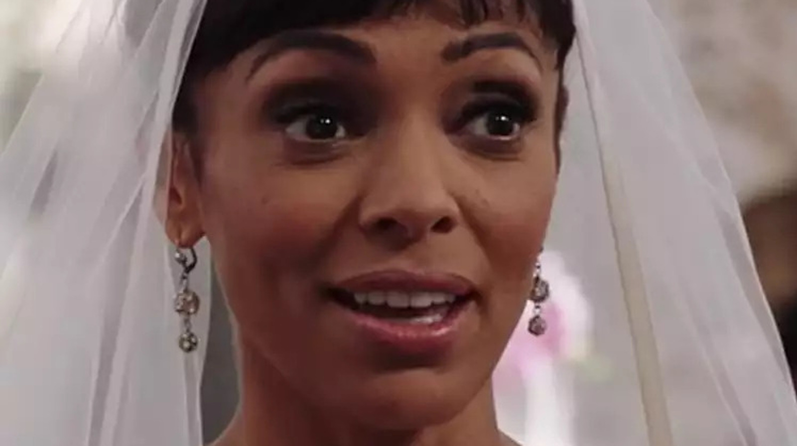 The Bones Storyline That Fans Found Completely Ridiculous the-bones-storyline-that-fans-found-completely-ridiculous