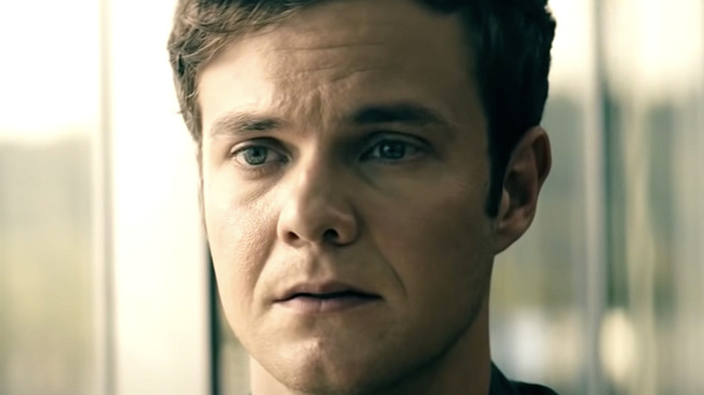 Jack Quaid as Hughie in The Boys