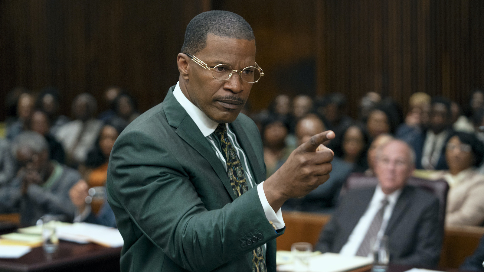 The Burial Review This Courtroom Drama Showcases Jamie Foxx's Best
