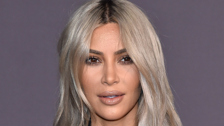 Kim Kardashian platinum hair