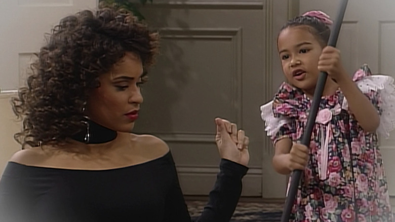 Karyn Parsons and Naya Rivera in Fresh Prince of Bel-Air